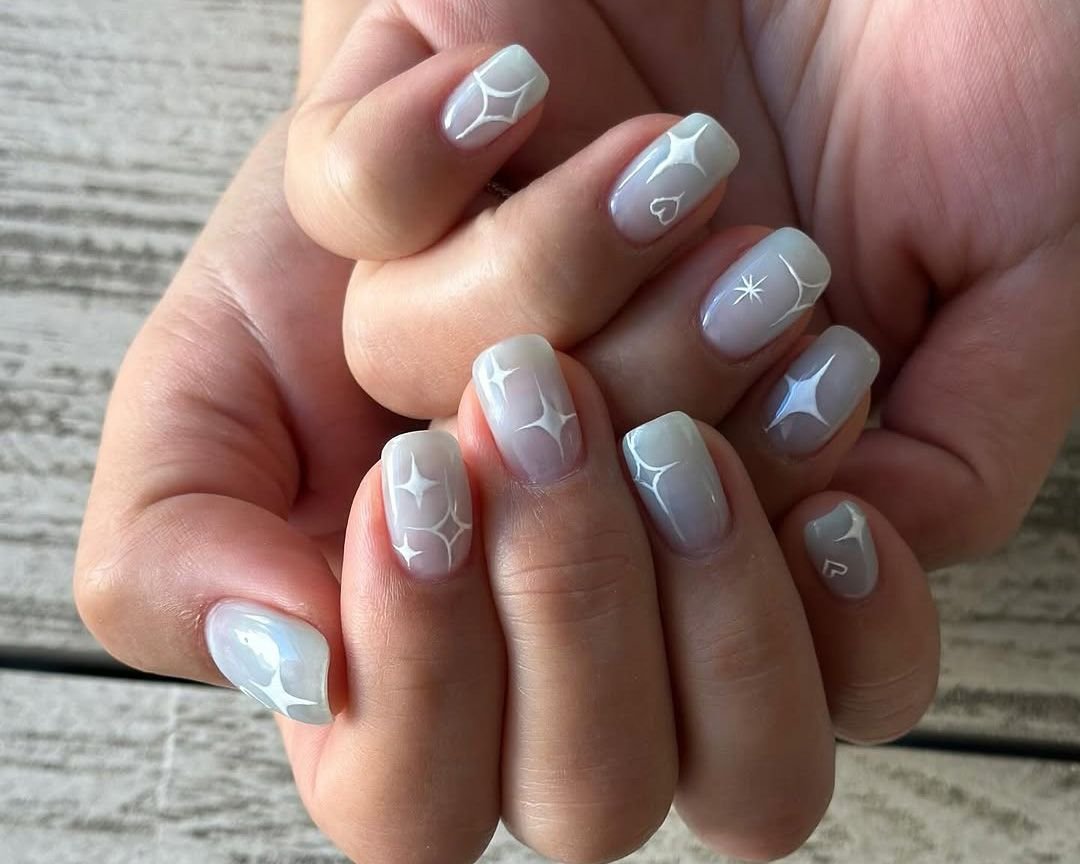 Acrylic manicure