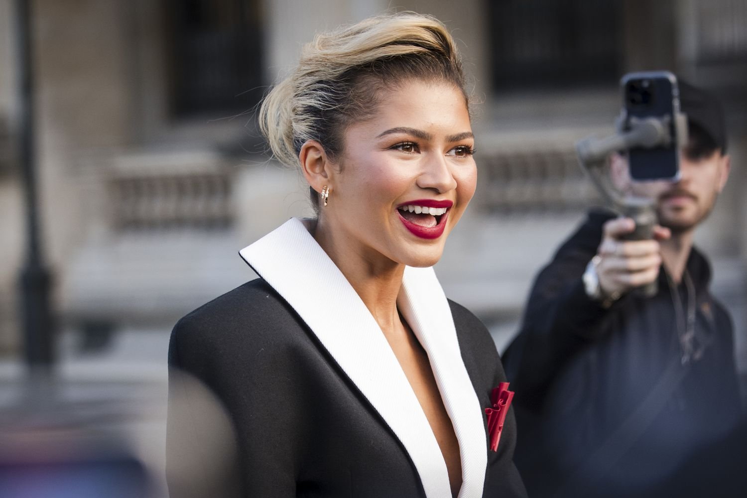  Zendaya be seen outside Louis Vuitton fashion show during the Womenswear Spring/Summer 2025