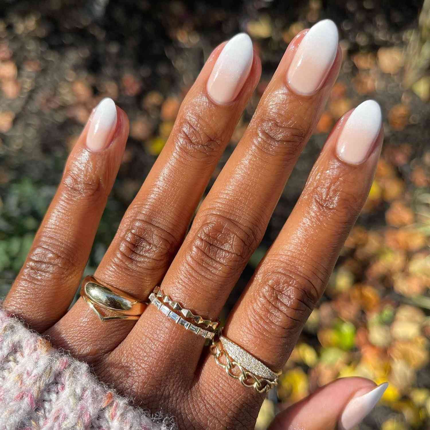 Neutral ombre nude and white manicure on amygdaloid nail