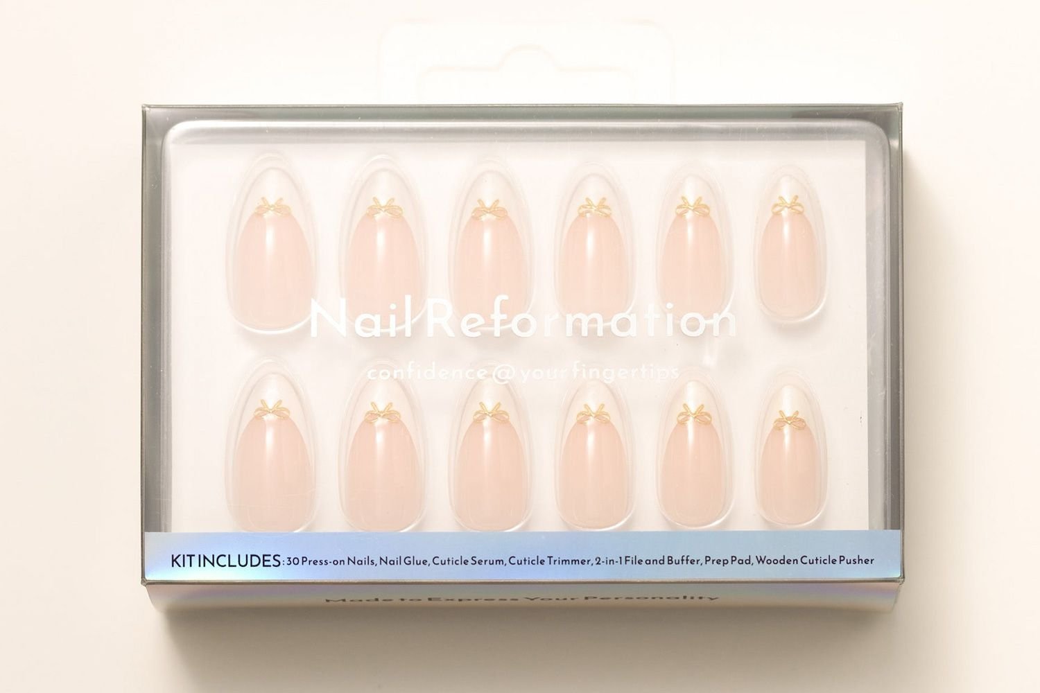 Nail reformation Bow-So-Chic